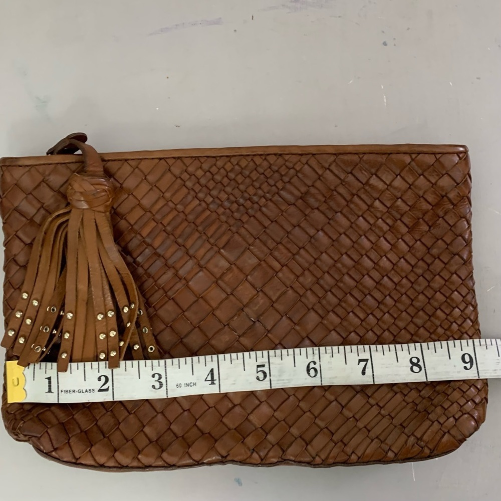 Massimo Dutti Woven Nappa Tan Leather Clutch with tassle 9”x7”x1” - Picture 12 of 16